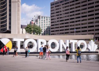 Places to Travel in Toronto